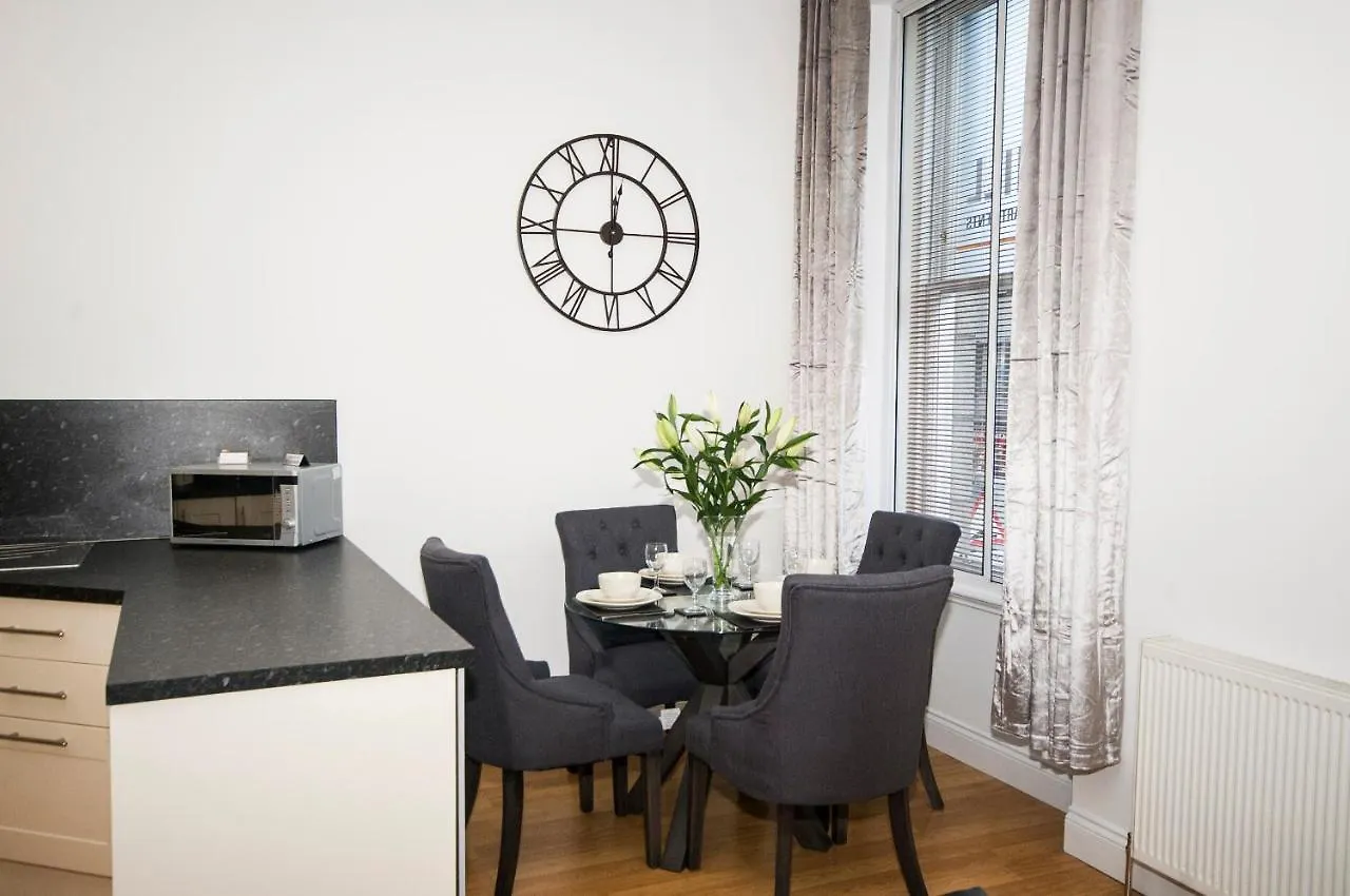 Parkhill Luxury Serviced Apartments - City Centre Apartments Aberdeen 0*,  United Kingdom